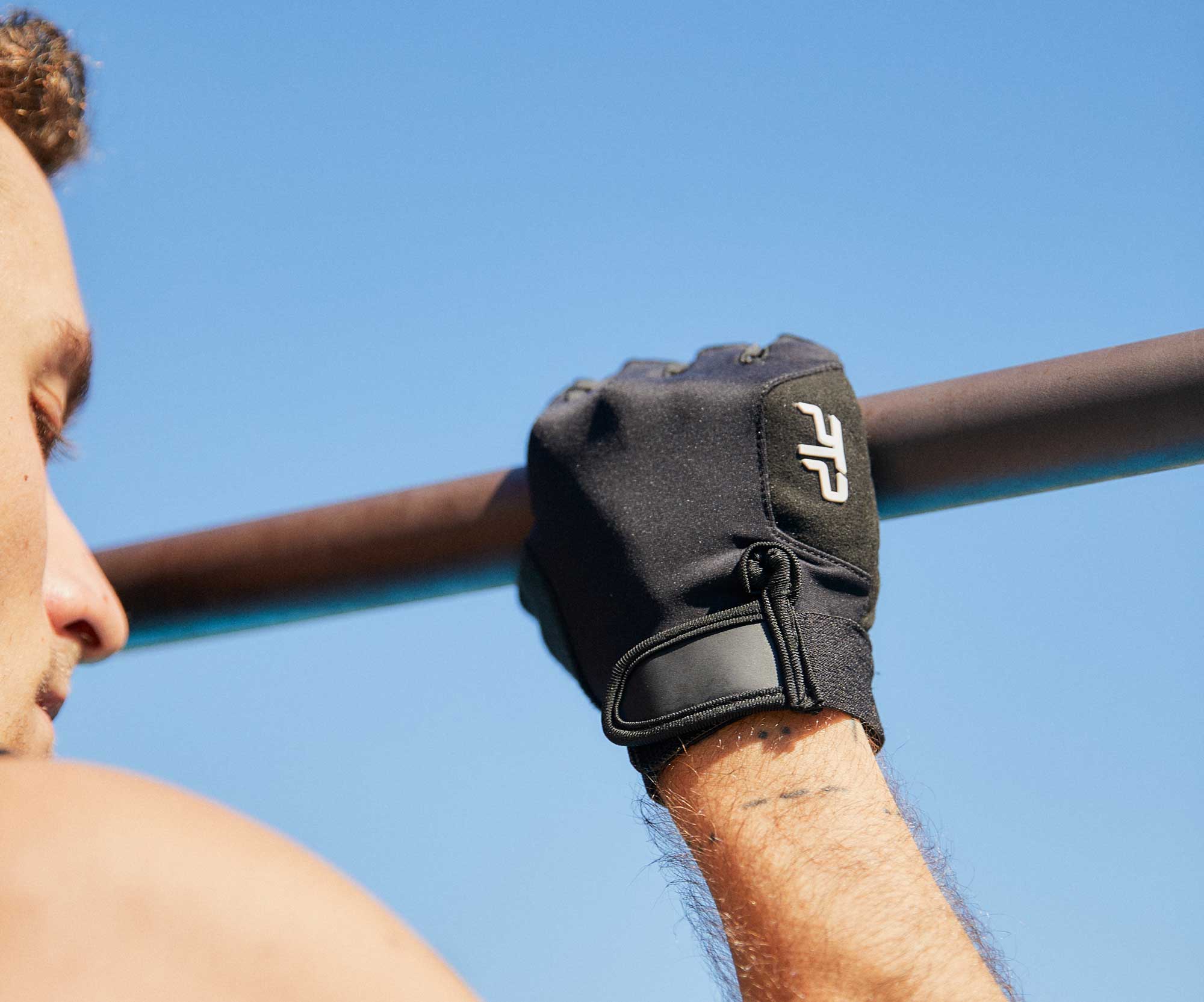 LIGHTWEIGHT TRAINING GLOVES XS/S